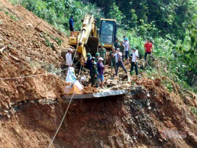 Vì sao miền Trung năm nào gánh chịu thảm hoạ do thiên tai và nhân tai? Vì sao miền Trung năm nào gánh chịu thảm hoạ do thiên tai và nhân tai?