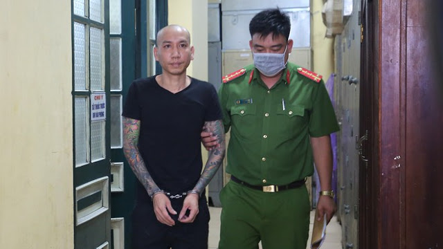 Không mở phiên tòa, trả tự do cho Phú Lê có đúng quy định pháp luật? Không mở phiên tòa, trả tự do cho Phú Lê có đúng quy định pháp luật?
