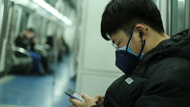 Tin giả trên mạng xã hội gieo rắc nỗi sợ về viêm phổi Vũ Hán