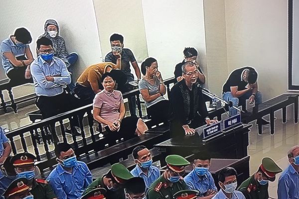 Những điểm 'gây chú ý' tại phiên toà xét xử vụ án đặc biệt nghiêm trọng ở xã Đồng Tâm Những điểm 'gây chú ý' tại phiên toà xét xử vụ án đặc biệt nghiêm trọng ở xã Đồng Tâm