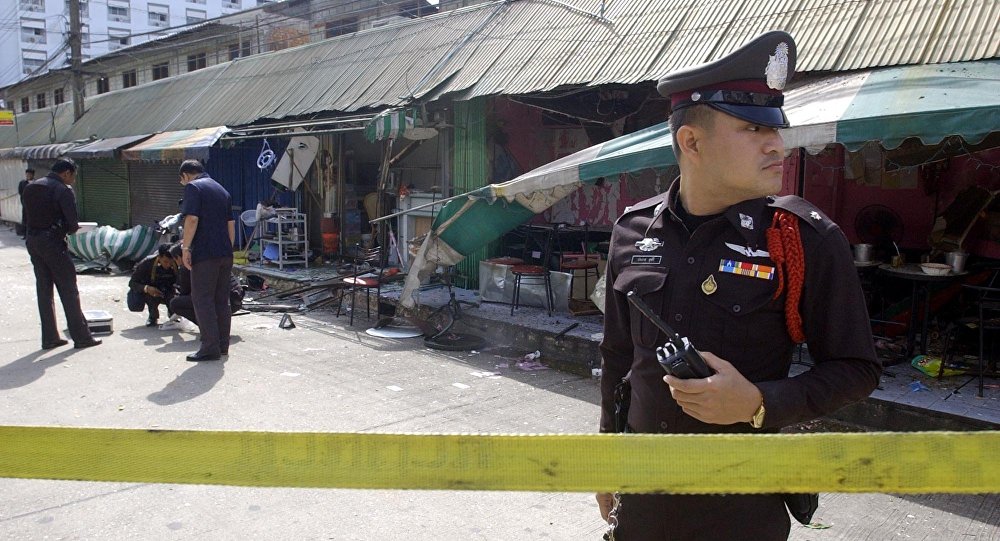 Thủ đô Bangkok của Thái Lan rung chuyển bởi hàng loạt vụ nổ