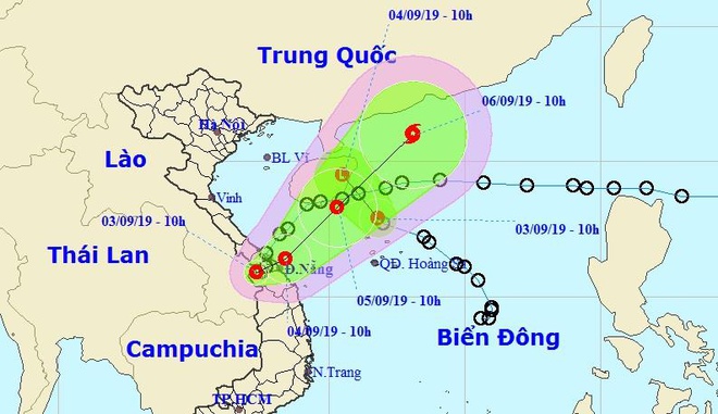 'Áp thấp nhiệt đới trên đất liền Trung Bộ có diễn biến dị thường'
