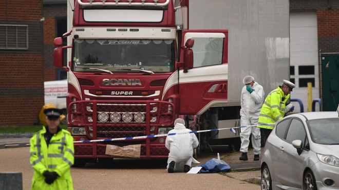 Cảnh sát Anh bắt một người đàn ông vụ 39 nạn nhân Việt trong xe tải