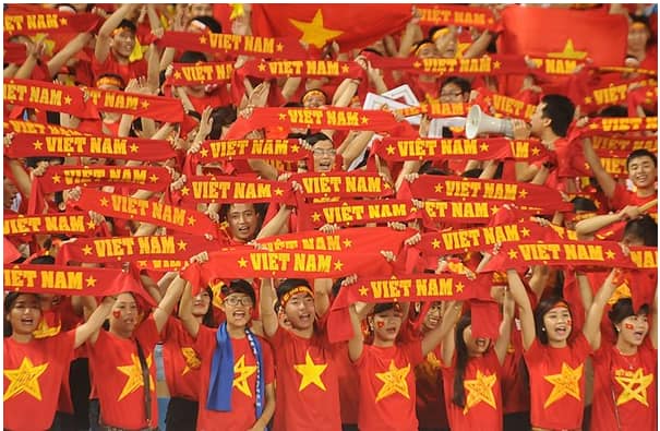 Hãy để người dân Việt Nam tự 