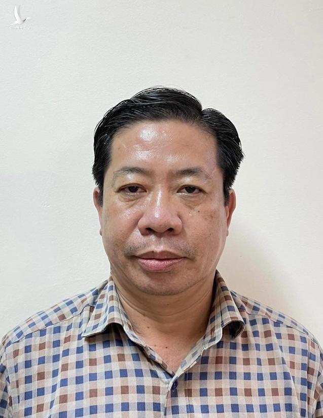 Khởi tố, bắt giam cựu chủ tịch và hàng loạt lãnh đạo tỉnh Bình Dương Khởi tố, bắt giam cựu chủ tịch và hàng loạt lãnh đạo tỉnh Bình Dương