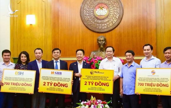 T&T Group của bầu Hiển ủng hộ 30 tỉ tiêm vắc xin Covid-19 của Hà Nội T&T Group của bầu Hiển ủng hộ 30 tỉ tiêm vắc xin Covid-19 của Hà Nội