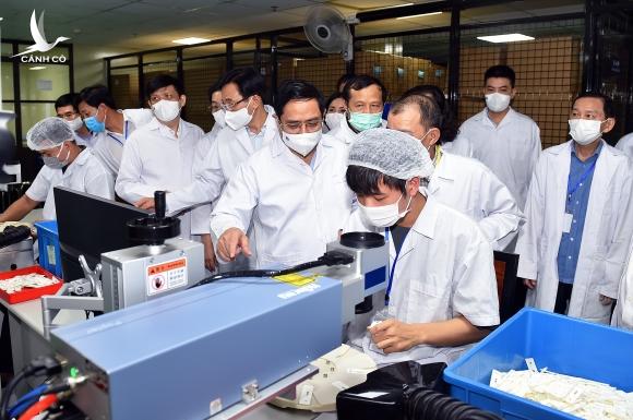 Thủ tướng Phạm Minh Chính: Chậm nhất tháng 6/2022, phải có vaccine COVID-19 sản xuất trong nước Thủ tướng Phạm Minh Chính: Chậm nhất tháng 6/2022, phải có vaccine COVID-19 sản xuất trong nước