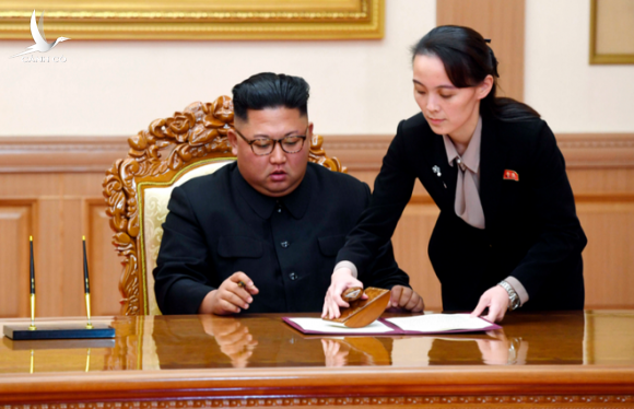 Chuyên gia nhận định về ngoại hình thay đổi của ông Kim Jong-un Chuyên gia nhận định về ngoại hình thay đổi của ông Kim Jong-un