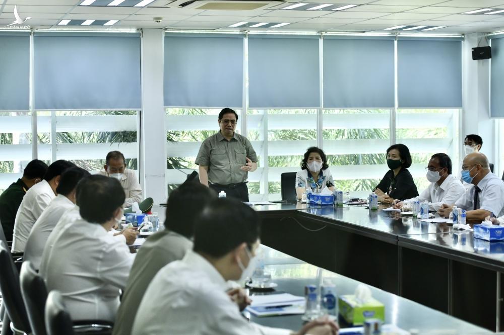 Thủ tướng Phạm Minh Chính: Cho F1 cách ly tại nhà nếu đủ điều kiện Thủ tướng Phạm Minh Chính: Cho F1 cách ly tại nhà nếu đủ điều kiện