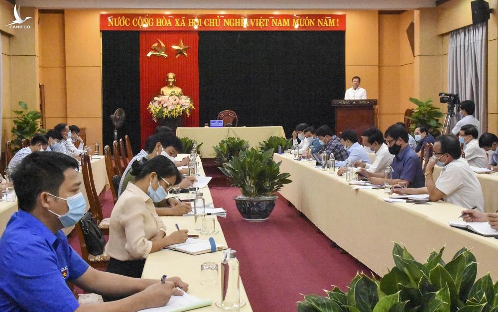Quảng Ngãi họp khẩn sau khi ghi nhận 41 ca mắc Covid-19 Quảng Ngãi họp khẩn sau khi ghi nhận 41 ca mắc Covid-19