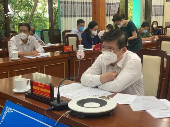 Chủ tịch TP.HCM ‘đe’… cấp phó Chủ tịch TP.HCM ‘đe’… cấp phó