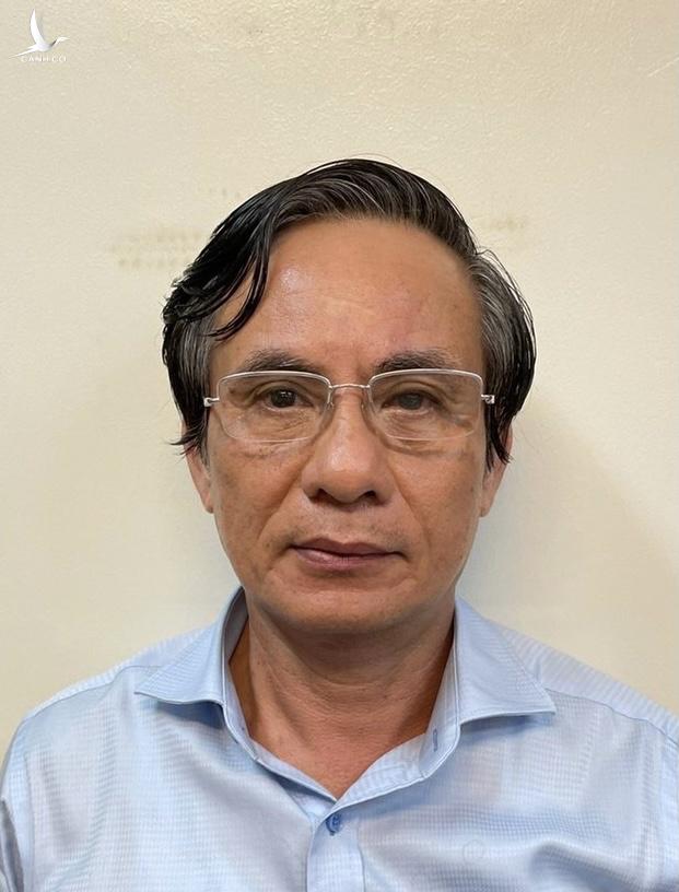 Khởi tố, bắt giam cựu chủ tịch và hàng loạt lãnh đạo tỉnh Bình Dương Khởi tố, bắt giam cựu chủ tịch và hàng loạt lãnh đạo tỉnh Bình Dương