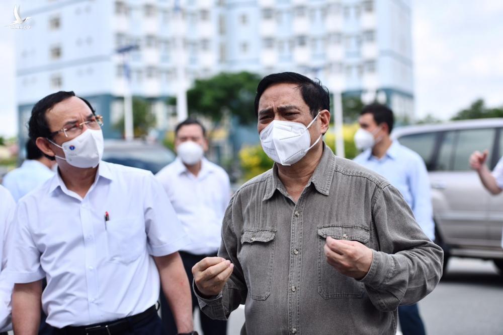 Thủ tướng Phạm Minh Chính kiểm tra và chỉ đạo công tác chống dịch tại TP.HCM Thủ tướng Phạm Minh Chính kiểm tra và chỉ đạo công tác chống dịch tại TP.HCM