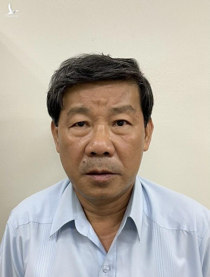 Khởi tố, bắt giam cựu chủ tịch và hàng loạt lãnh đạo tỉnh Bình Dương Khởi tố, bắt giam cựu chủ tịch và hàng loạt lãnh đạo tỉnh Bình Dương