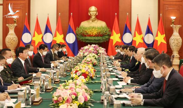 Tổng bí thư, Chủ tịch nước Lào bắt đầu thăm hữu nghị chính thức Việt Nam Tổng bí thư, Chủ tịch nước Lào bắt đầu thăm hữu nghị chính thức Việt Nam