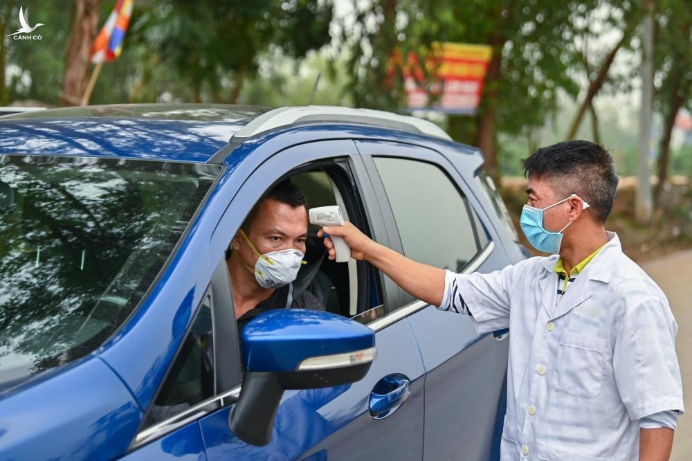 Hà Nội áp dụng biện pháp cấp bách chống dịch từ 0h ngày 19-7 Hà Nội áp dụng biện pháp cấp bách chống dịch từ 0h ngày 19-7