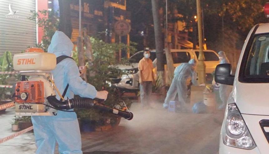 Số người nhiễm Covid-19 tại Bình Dương tăng gấp đôi sau mỗi tuần Số người nhiễm Covid-19 tại Bình Dương tăng gấp đôi sau mỗi tuần