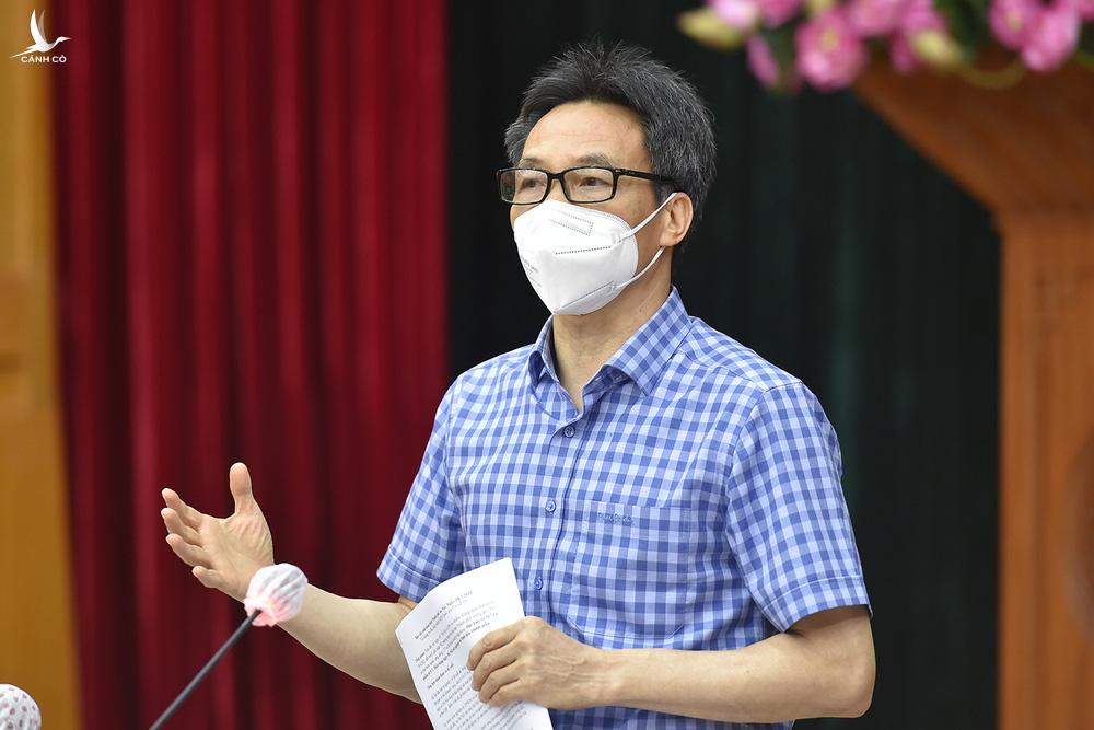 Phó thủ tướng Vũ Đức Đam dự đoán thời điểm cuộc sống người dân ở TP HCM có thể trở lại bình thường Phó thủ tướng Vũ Đức Đam dự đoán thời điểm cuộc sống người dân ở TP HCM có thể trở lại bình thường