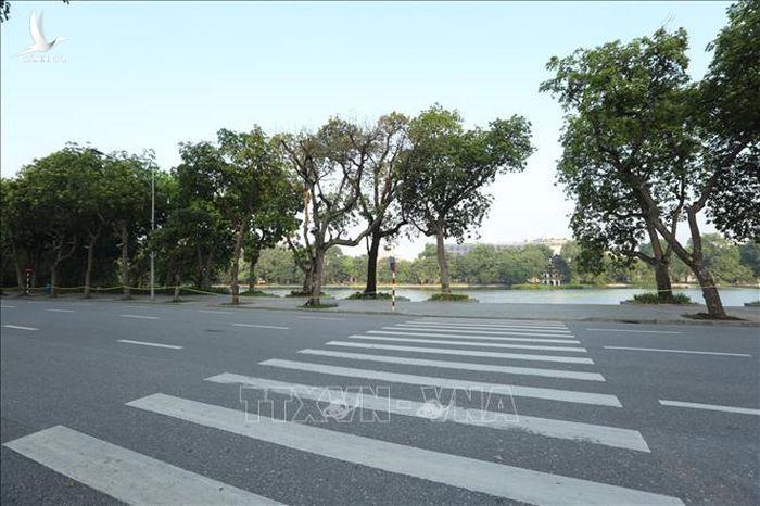 Hà Nội giãn cách xã hội theo Chỉ thị 16 Hà Nội giãn cách xã hội theo Chỉ thị 16