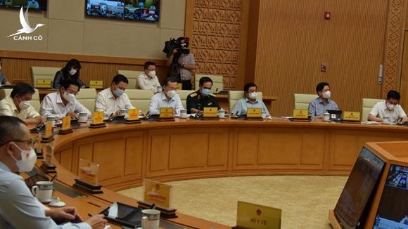 Thủ tướng họp trực tuyến với 21 tỉnh, thành phía Nam về phòng chống dịch Thủ tướng họp trực tuyến với 21 tỉnh, thành phía Nam về phòng chống dịch