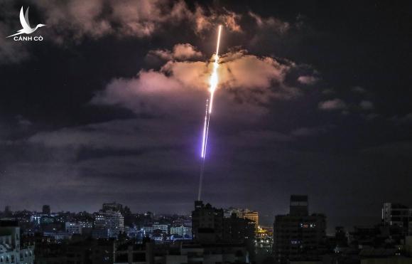 Người Việt ở Israel: Covid-19 không đáng sợ bằng bom đạn của Hamas