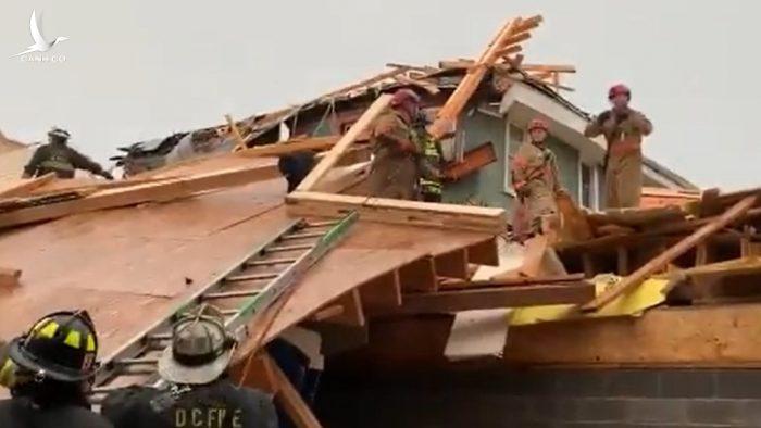 Reuters: Thêm một nhà cao tầng ở Mỹ sập hoàn toàn Reuters: Thêm một nhà cao tầng ở Mỹ sập hoàn toàn