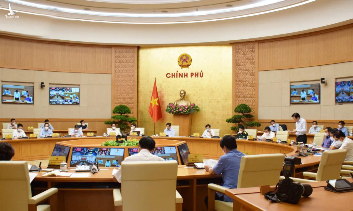 Thủ tướng Phạm Minh Chính: ‘Cuộc chiến chống dịch Covid-19 còn trường kỳ’