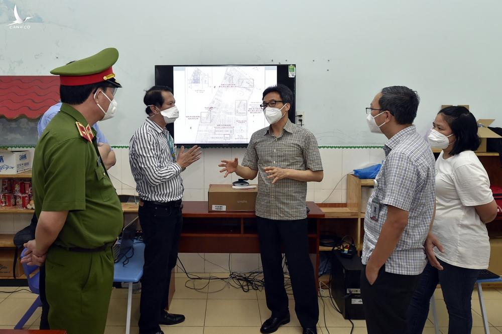 Hình thành ‘hậu phương chống dịch’ ngay trong lòng TPHCM Hình thành ‘hậu phương chống dịch’ ngay trong lòng TPHCM