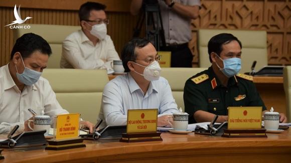 Thủ tướng họp trực tuyến với 21 tỉnh, thành phía Nam về phòng chống dịch Thủ tướng họp trực tuyến với 21 tỉnh, thành phía Nam về phòng chống dịch