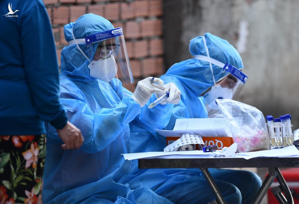 Tối 3/7: Thêm 353 ca mắc COVID-19, TP Hồ Chí Minh chiếm nhiều nhất, 4.869 bệnh nhân được chữa khỏi