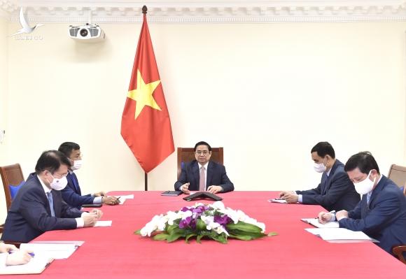 Thủ tướng điện đàm với Tổng giám đốc AstraZeneca, thúc đẩy đưa vaccine về Việt Nam Thủ tướng điện đàm với Tổng giám đốc AstraZeneca, thúc đẩy đưa vaccine về Việt Nam