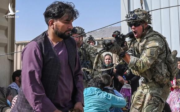 Quân đội Mỹ cay đắng thừa nhận hàng nghìn người có thể bị bỏ lại ở Afghanistan