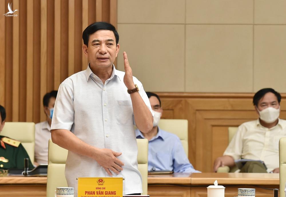 TPHCM cần thực hiện Chỉ thị 16 nghiêm ngặt hơn để kiểm soát và đẩy lùi dịch bệnh sớm nhất TPHCM cần thực hiện Chỉ thị 16 nghiêm ngặt hơn để kiểm soát và đẩy lùi dịch bệnh sớm nhất