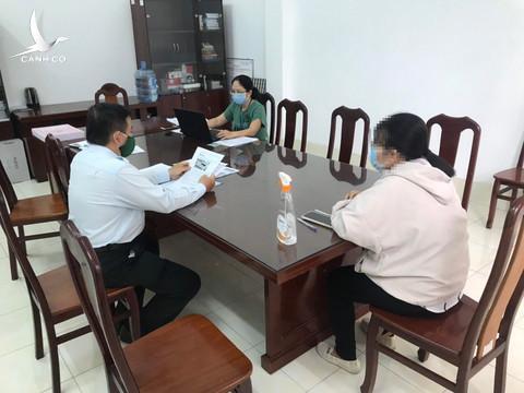 Làm việc với chủ tài khoản Facebook đăng tin “giun đất trị Covid-19” Làm việc với chủ tài khoản Facebook đăng tin “giun đất trị Covid-19”
