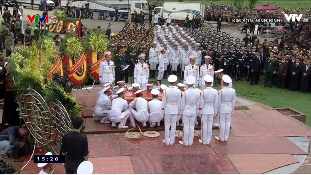 Lễ an táng Chủ tịch nước Trần Đại Quang tại quê nhà Lễ an táng Chủ tịch nước Trần Đại Quang tại quê nhà