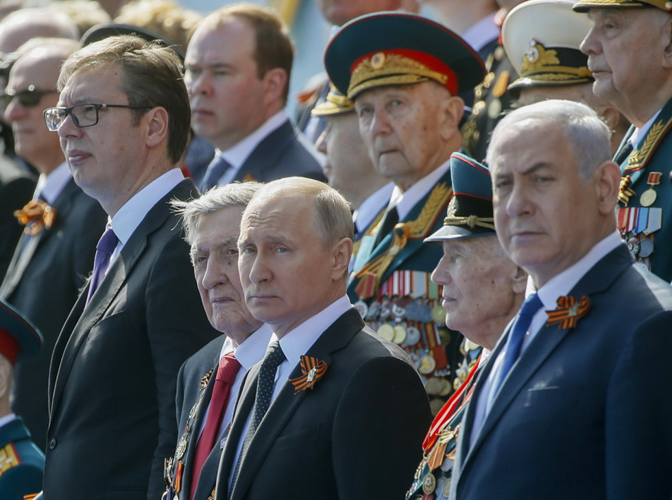 Choáng ngợp binh sĩ, vũ khí Nga trong lễ duyệt binh trên Quảng trường Đỏ