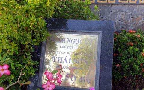 Nguyên Bí thư được Út 'trọc' tài trợ 5 tỷ: 'Biết nhau'