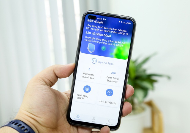 Bluezone cán mốc 20 triệu lượt tải, truy vết gần 1.400 trường hợp F1, F2 Bluezone cán mốc 20 triệu lượt tải, truy vết gần 1.400 trường hợp F1, F2