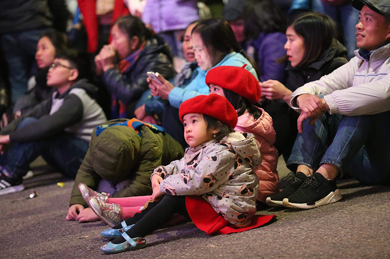 Rộn ràng đón năm mới 2019 khắp 3 miền Rộn ràng đón năm mới 2019 khắp 3 miền