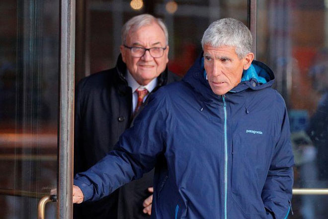 Hàng nghìn sinh viên Trung Quốc bị đuổi khỏi trường đại học Mỹ Hàng nghìn sinh viên Trung Quốc bị đuổi khỏi trường đại học Mỹ