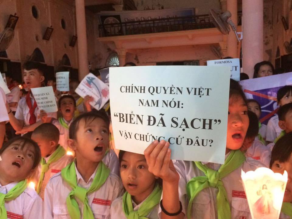 CÔNG GIÁO VÀ CHIÊU BÀI MANG TÊN TRẺ EM CÔNG GIÁO VÀ CHIÊU BÀI MANG TÊN TRẺ EM
