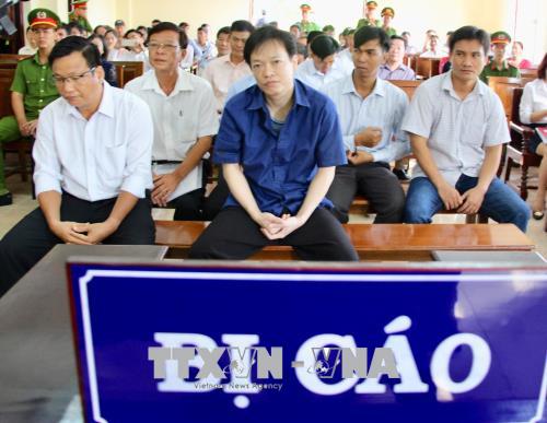 Xét xử vụ án sử dụng vốn vay sai mục đích gây thiệt hại 304 tỉ đồng cho Agribank Cần Thơ Xét xử vụ án sử dụng vốn vay sai mục đích gây thiệt hại 304 tỉ đồng cho Agribank Cần Thơ