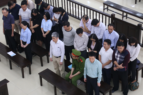 VKS Cấp cao đề nghị bác tất cả kháng cáo của ông Hà Văn Thắm VKS Cấp cao đề nghị bác tất cả kháng cáo của ông Hà Văn Thắm