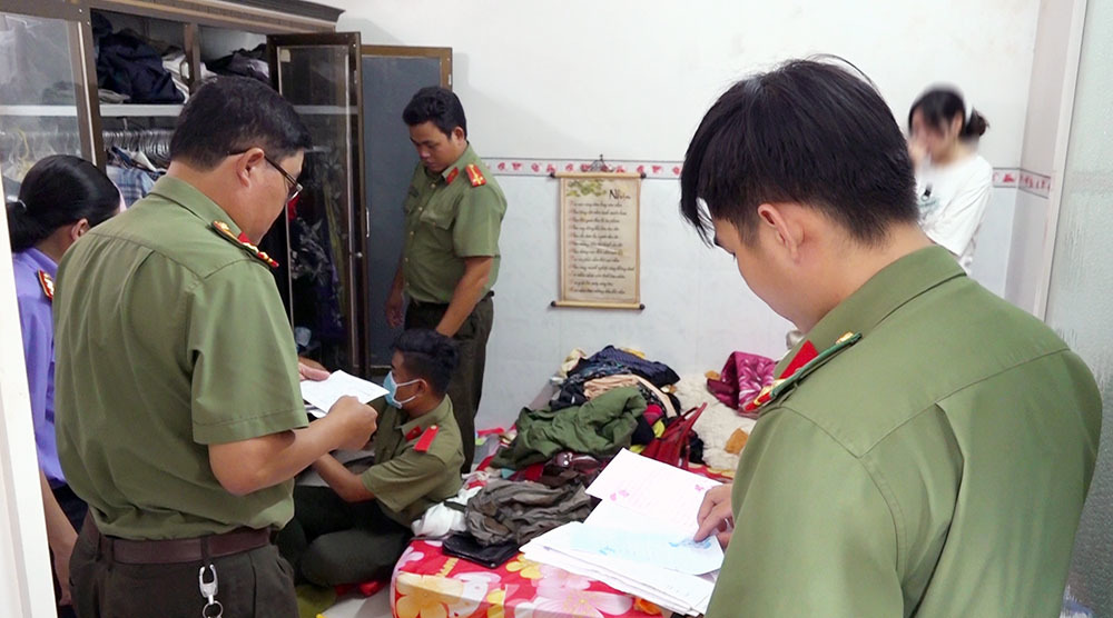 Khởi tố đối tượng hoạt động lật đổ chính quyền nhân dân Khởi tố đối tượng hoạt động lật đổ chính quyền nhân dân