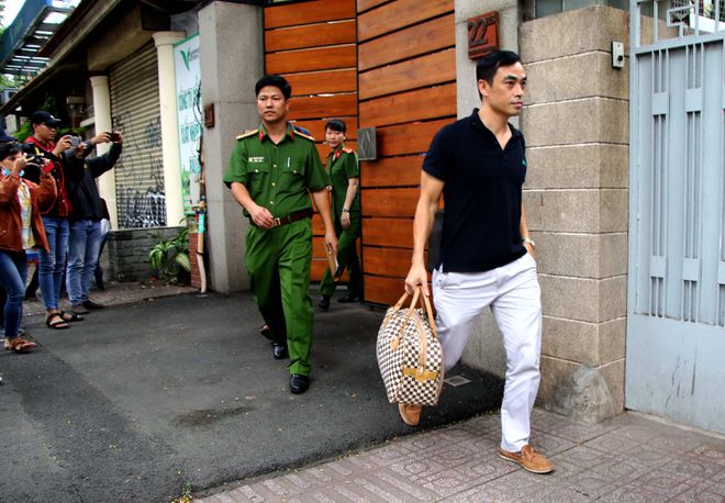 Ông Lê Tấn Hùng bị bắt giam: Sai phạm tại SAGRI ‘khủng’ mức nào? Ông Lê Tấn Hùng bị bắt giam: Sai phạm tại SAGRI ‘khủng’ mức nào?