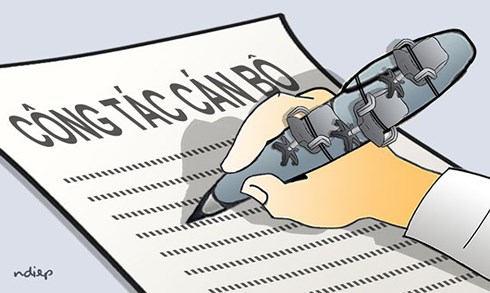 Vì sao, thời điểm này, Đảng ta lo lắng về đội ngũ cán bộ đến thế?