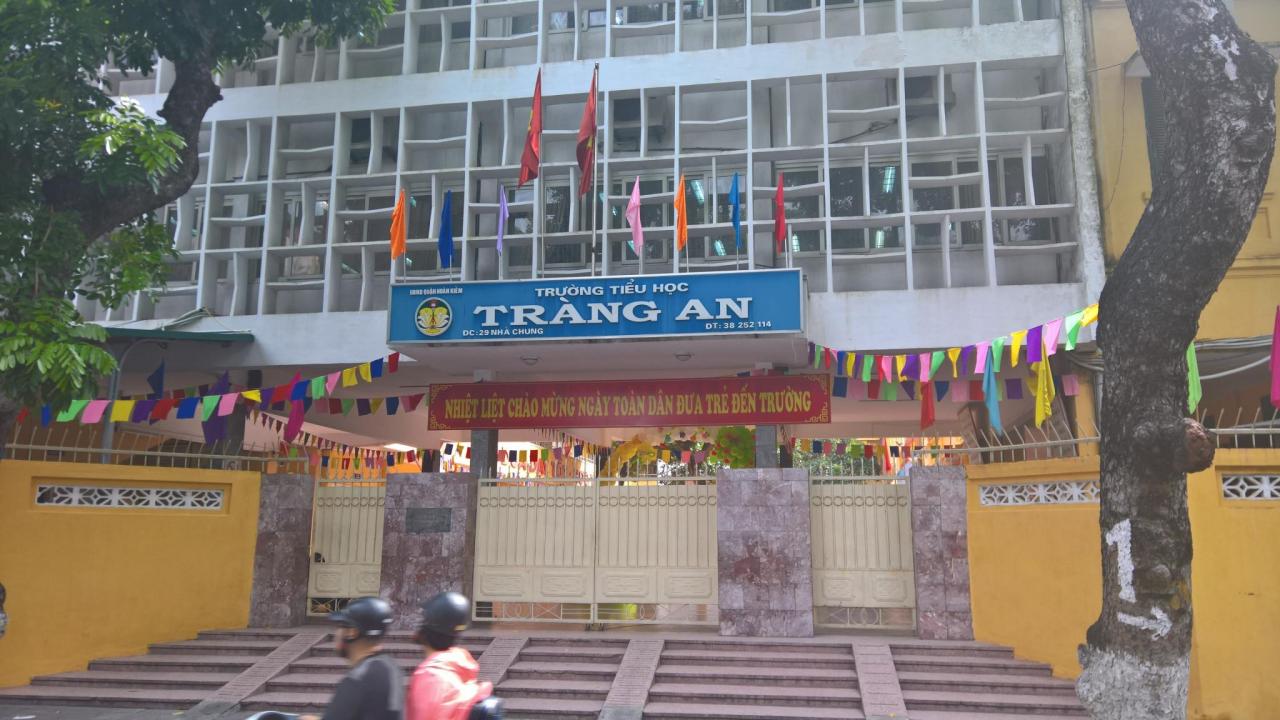 “Lý cùn” của Tòa tổng giám mục Hà Nội trong vụ “đòi đất” ở 29 phố Nhà Chung “Lý cùn” của Tòa tổng giám mục Hà Nội trong vụ “đòi đất” ở 29 phố Nhà Chung