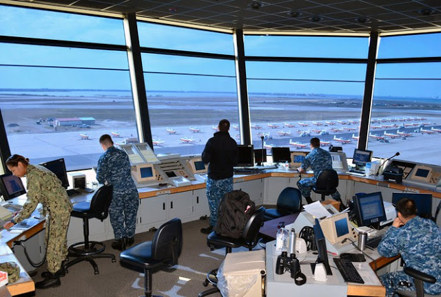 Liên tiếp xả súng ở căn cứ Hải quân, trung tâm thương mại Liên tiếp xả súng ở căn cứ Hải quân, trung tâm thương mại