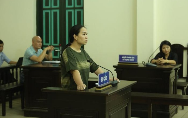 Hé lộ đoạn ghi âm đáng sợ của nữ cảnh sát nhận 1 tỷ đồng để 'bẫy' người khác vào tù Hé lộ đoạn ghi âm đáng sợ của nữ cảnh sát nhận 1 tỷ đồng để 'bẫy' người khác vào tù