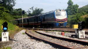 Vụ hệ thống ngàn tỉ, tàu lửa suýt tông nhau: Do người vận hành? Vụ hệ thống ngàn tỉ, tàu lửa suýt tông nhau: Do người vận hành?